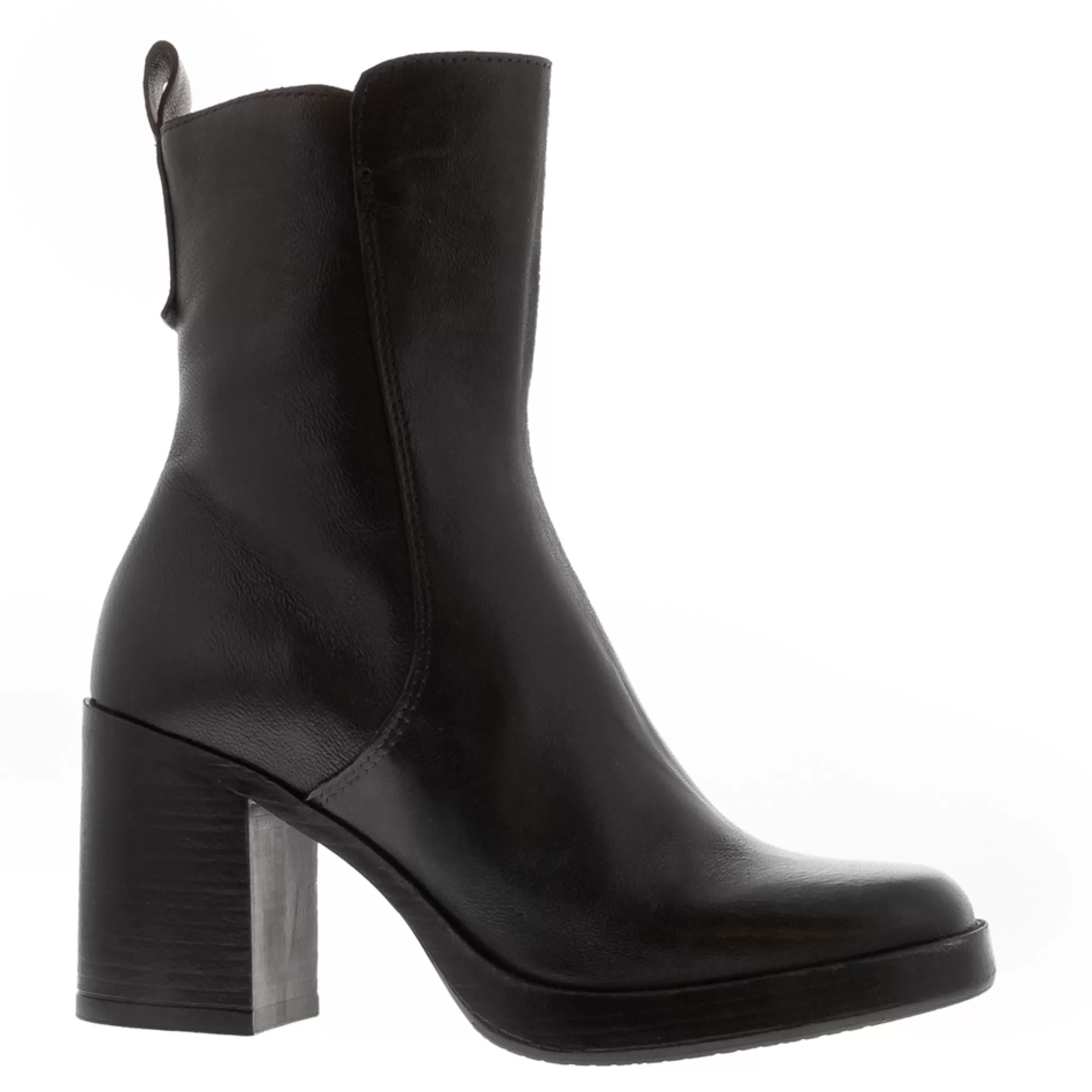 Saxby Black Leather Ankle Boots>Carl Scarpa New