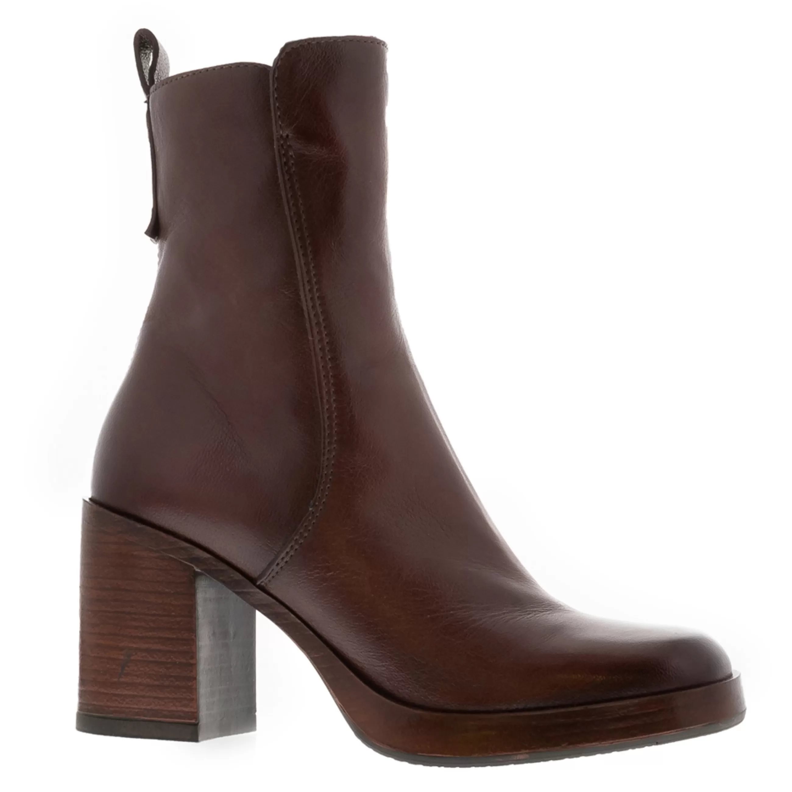 Saxby Tan Leather Ankle Boots>Carl Scarpa Fashion